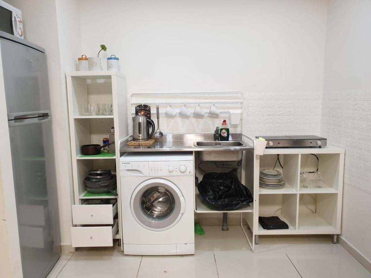 Gk Apartment Beauty 巴特亚姆 外观 照片