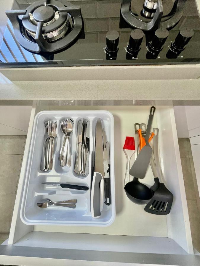 Gk Apartment Beauty 巴特亚姆 外观 照片