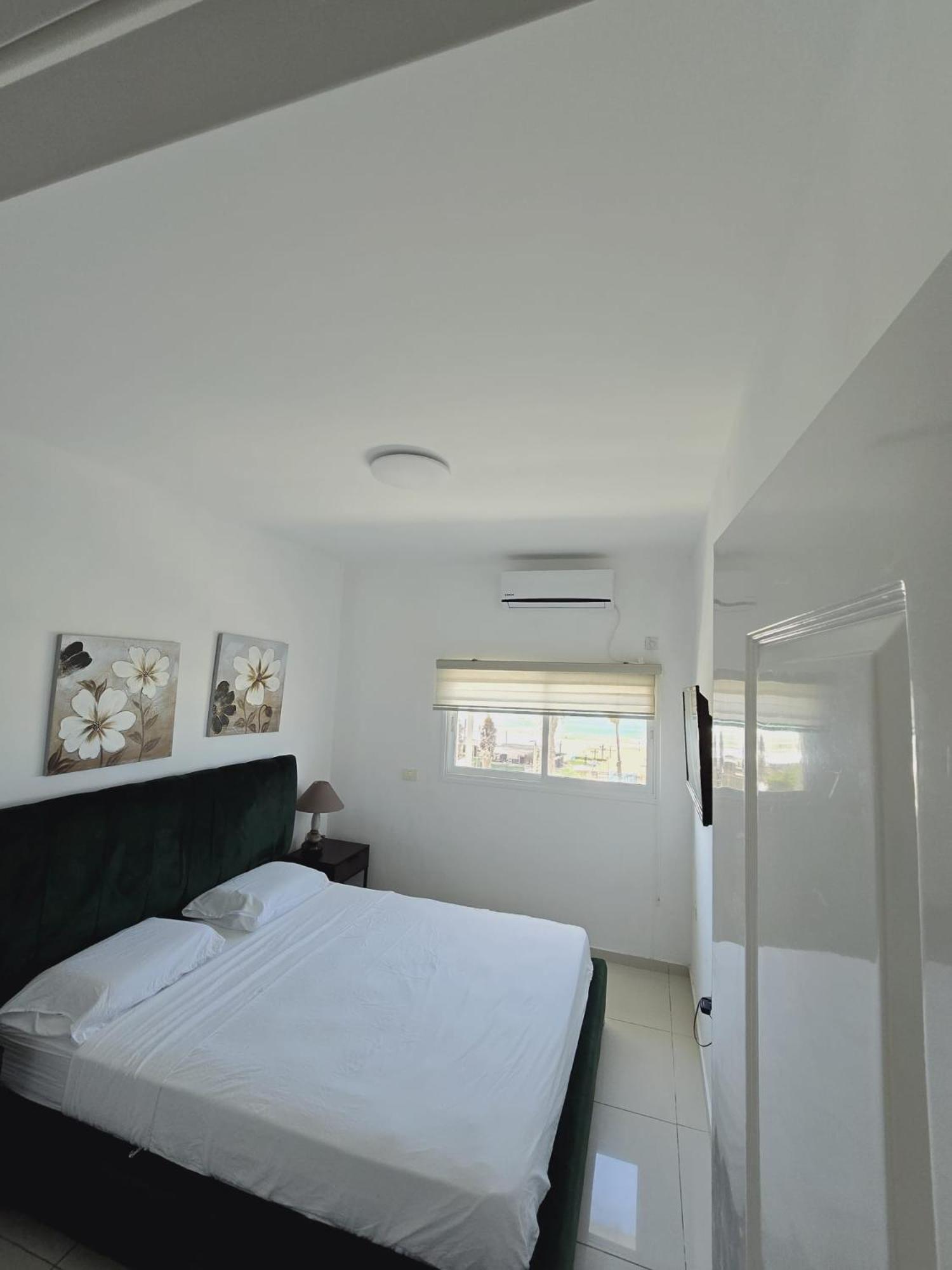 Gk Apartment Beauty 巴特亚姆 外观 照片