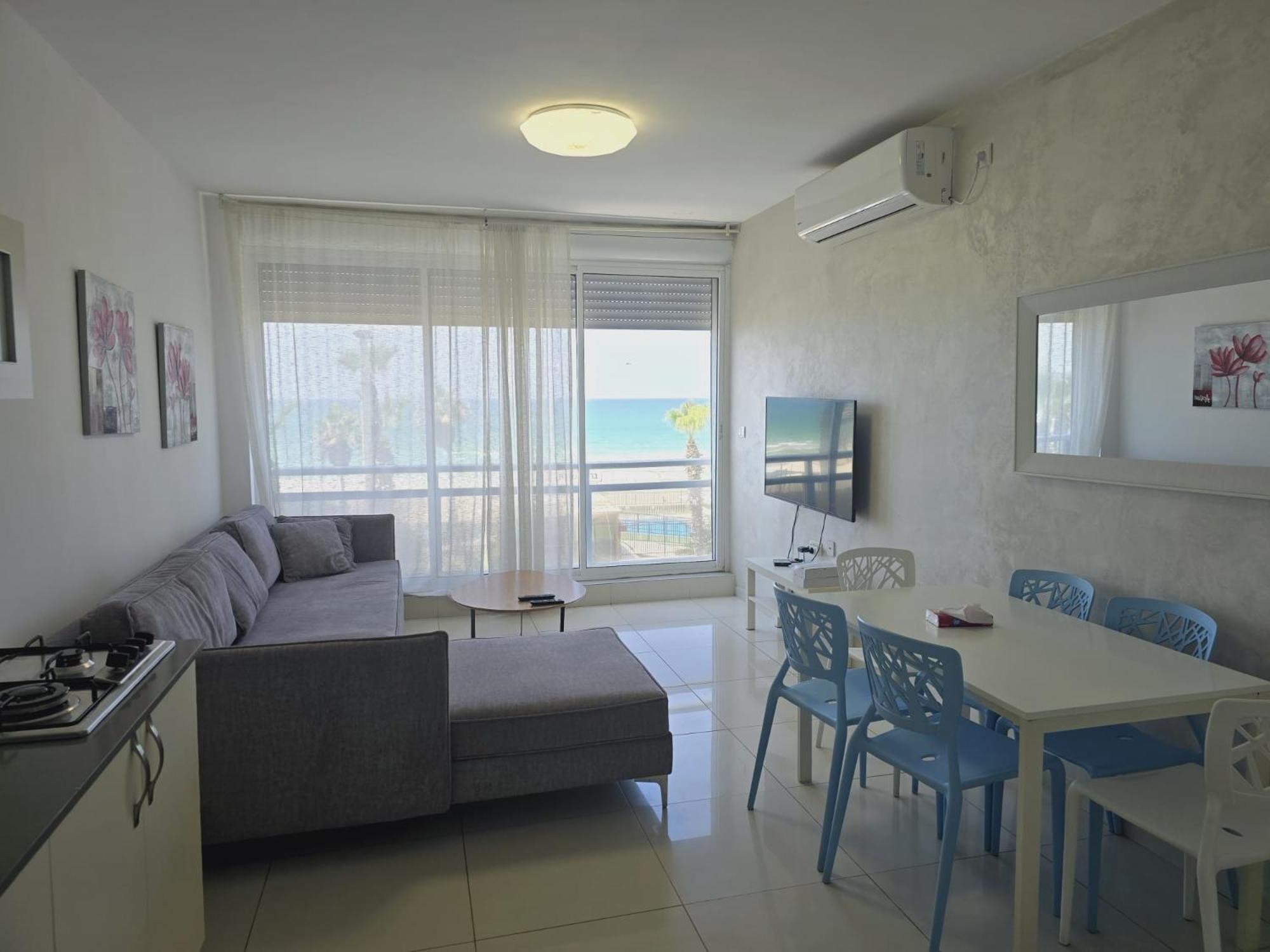 Gk Apartment Beauty 巴特亚姆 外观 照片