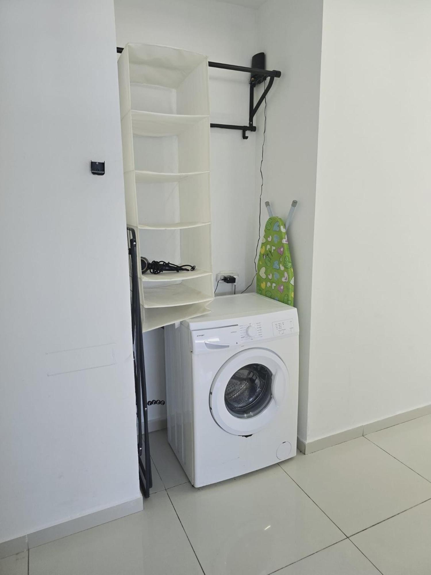 Gk Apartment Beauty 巴特亚姆 外观 照片