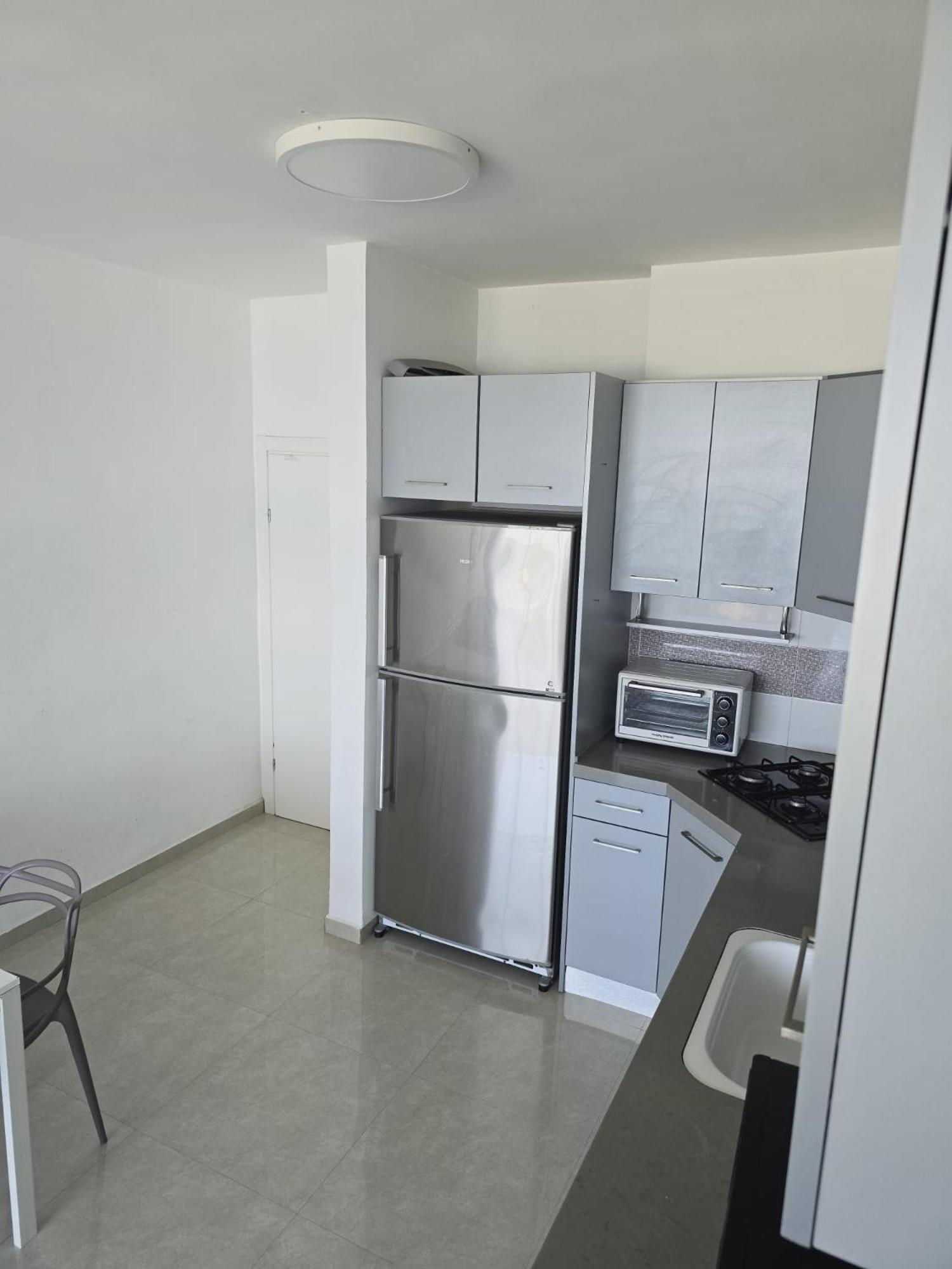 Gk Apartment Beauty 巴特亚姆 外观 照片